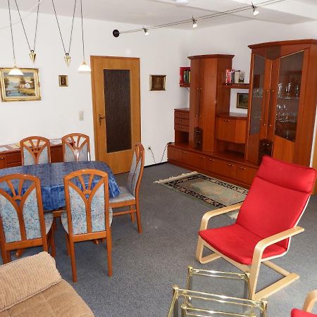 Nette Ferienwohnung Mit Eigenem Eingang Und Sonnenterrasse Idstein Kültér fotó